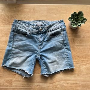 American Eagle Super Stretch Jean Shorts
